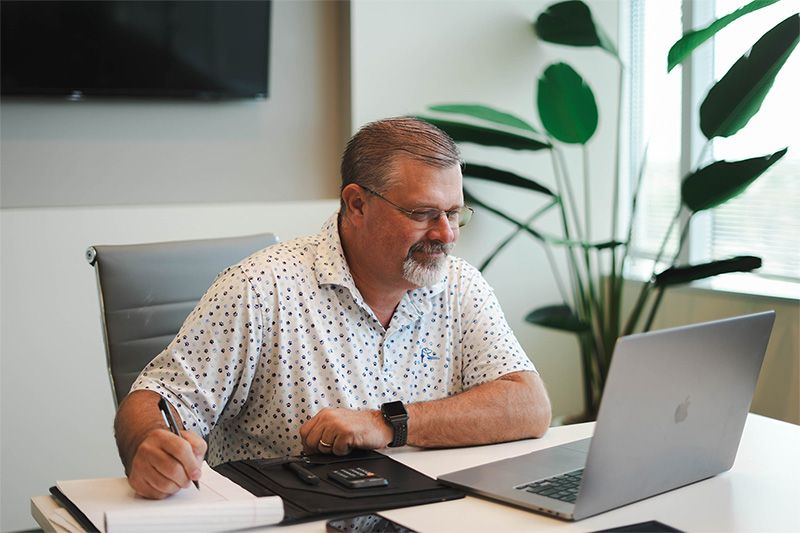 Bob Hertzog- Real Estate Agent in Phoenix AZ and 85028