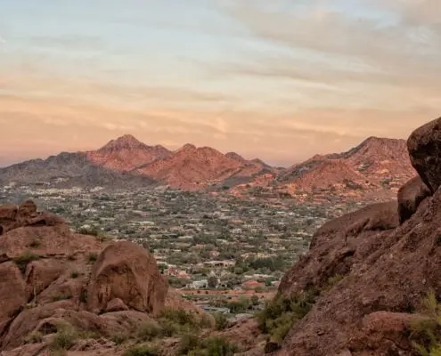 living in paradise valley 85253